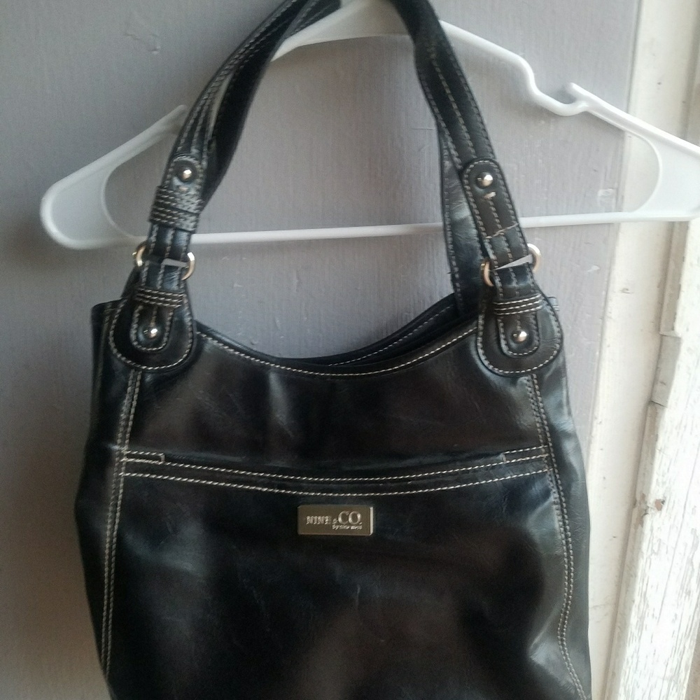 Nine & Co. Black Faux Leather Handbage